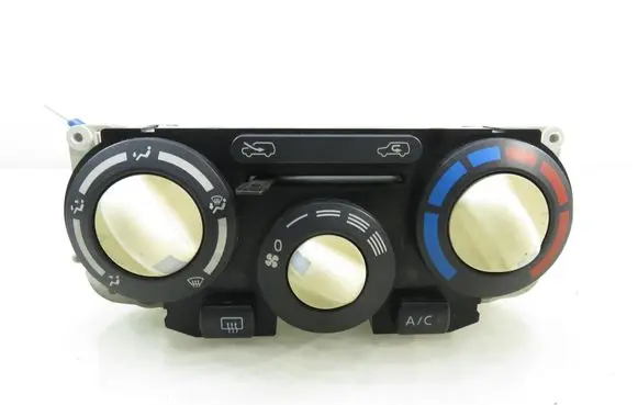 Nissan Micra Interior fan control switch F667193W