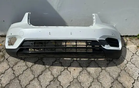 Volvo XC40 Front bumper 31449340ADAM 31449340