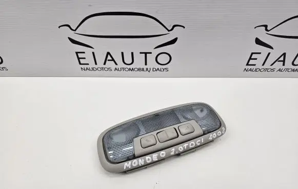 Ford Mondeo MK IV Rear seat light