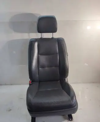 Toyota Land Cruiser (J120) Front passenger seat 