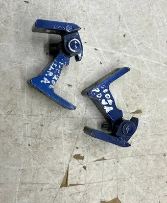 Volkswagen T-Cross Front door hinge set 8X0831403E A046575
