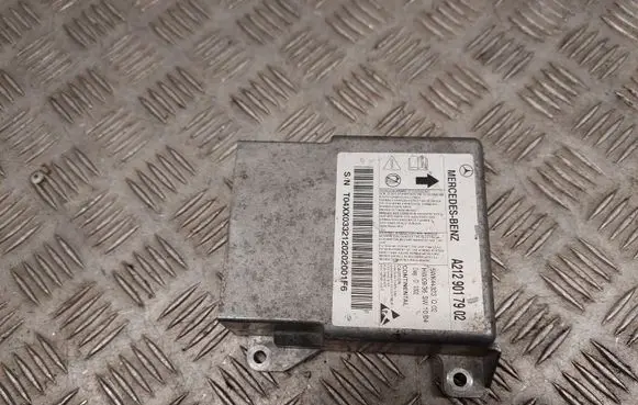 Mercedes-Benz CLS C218 X218 Airbag control unit/module A2129017902