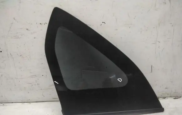 Honda FR-V Rear side window