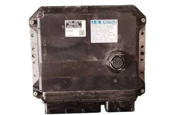 Toyota Prius+ (ZVW40) Engine control unit/module 8966147480 2755002501