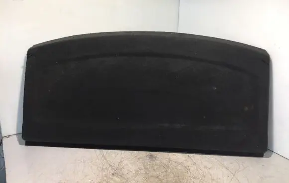 Parcel shelf