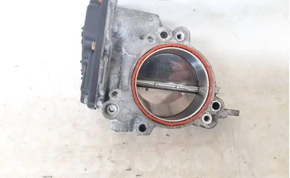 BMW X3 G01 Throttle body valve 8601651 13548601651