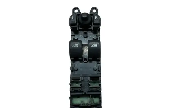 Volvo C30 Electric window control switch 31334362
