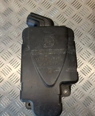 Alfa Romeo Mito Fuse box set 50509531 50509532