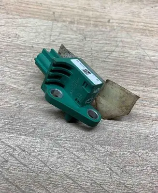 Volkswagen PASSAT B6 Airbag deployment crash/impact sensor 3C0909606