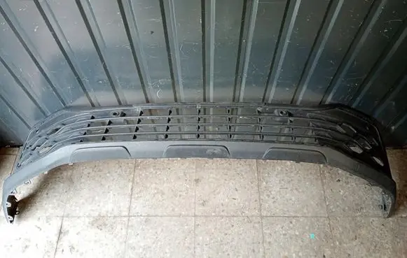 Volkswagen Golf VIII Front bumper lip 5h0805903