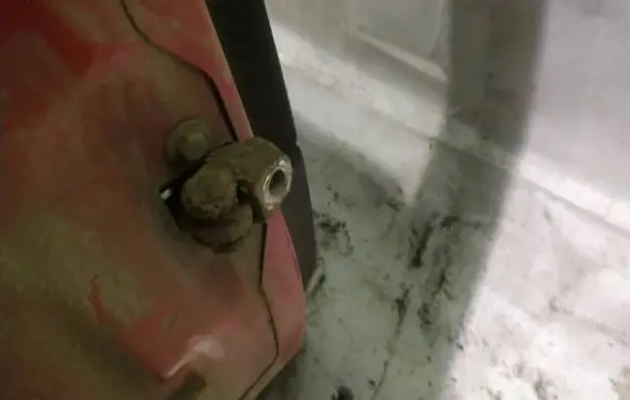 Opel Astra G Rear door check strap stopper