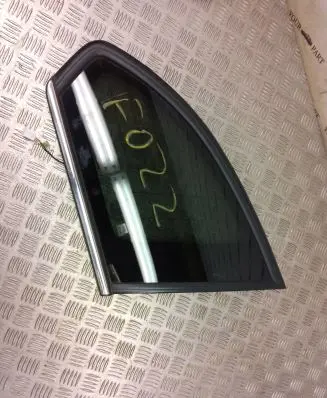 Chevrolet Captiva Rear side window 96622512