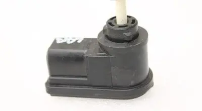 Ford Focus ST Headlight level adjustment motor BM5113W029NB BM5113W030NB