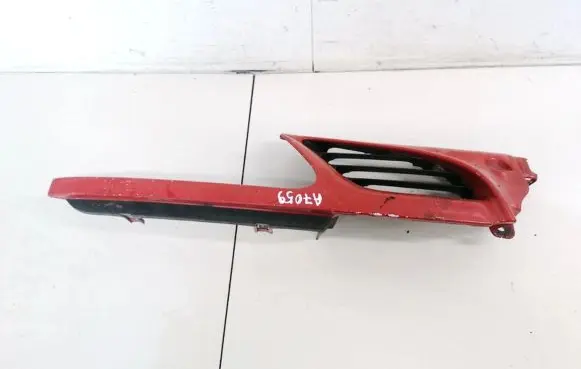 Renault Scenic I Front grill 7700834201