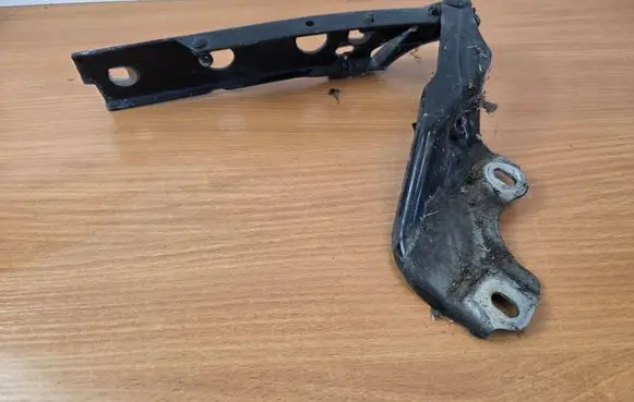 Audi A7 S7 4G Engine bonnet/hood hinges 4G8823302E