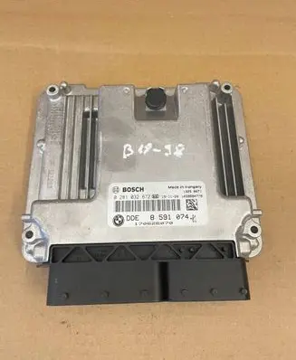 BMW 5 F10 F11 Engine control unit/module 0281032672 8591074 170626070