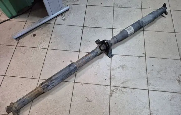 Mercedes-Benz E W211 Middle center prop shaft 2114104206