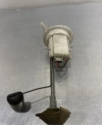 Subaru Forester SJ Fuel level sensor 0814