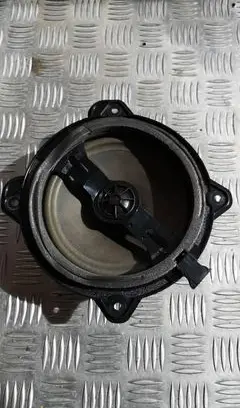 Audi A3 S3 8P Front door speaker 8h0035411