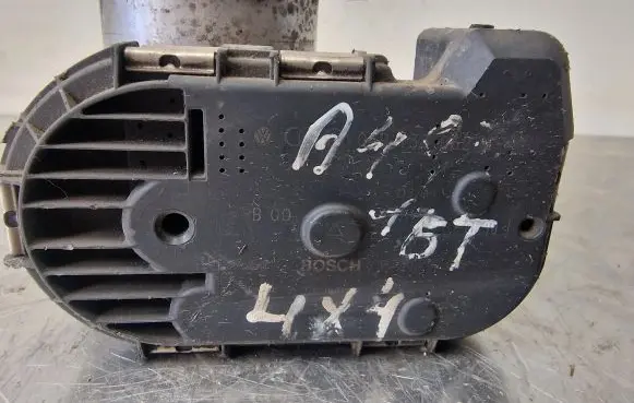 Audi A4 S4 B6 8E 8H Throttle valve 06B133062M