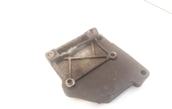 Citroen Berlingo Engine mounting bracket 9657137480