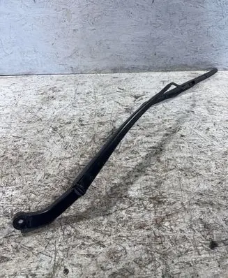 Toyota RAV 4 (XA50) Windshield/front glass wiper blade 9189 2766
