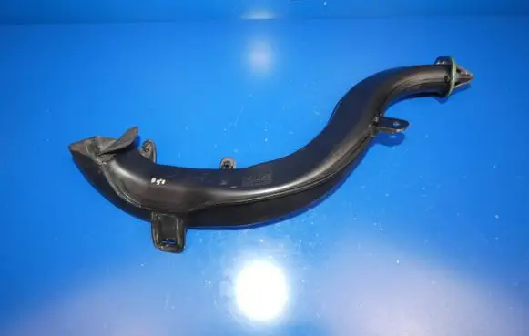 Mercedes-Benz GLA W156 X156 Air intake duct part A2468320090 BP190 BBR1902