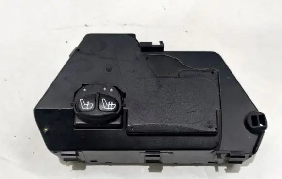 Mercedes-Benz S W220 Seat heating switch 2208203310