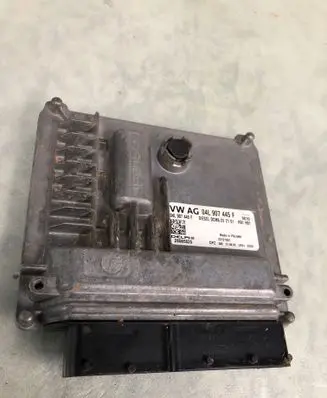 Seat Arona Engine control unit/module 04l907445f