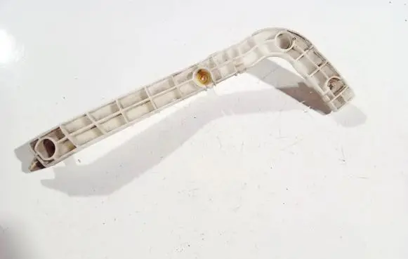 Suzuki Grand Vitara II Rear bumper mounting bracket