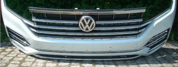 Volkswagen Touareg III Front bumper 