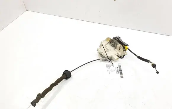 Audi A6 C7 Front door lock 8J1837015C