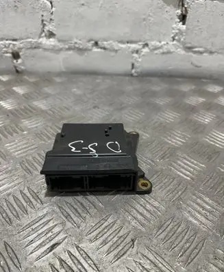 Peugeot 308 Airbag control unit/module 61079230