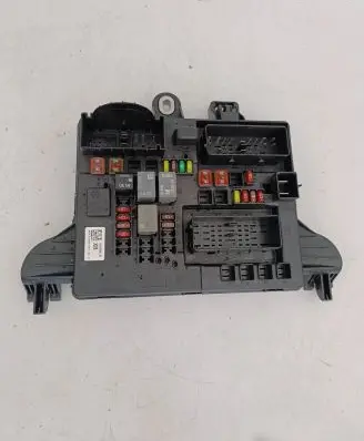 Opel Insignia A Light module LCM 13447680