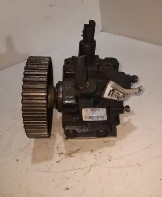 Peugeot 807 Fuel injection high pressure pump 0445010021 B3082