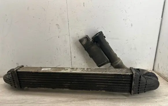 Mercedes-Benz E W211 Intercooler radiator A2115001102 G1592000