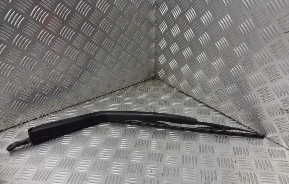 Renault Megane I Rear wiper blade arm 7700413089