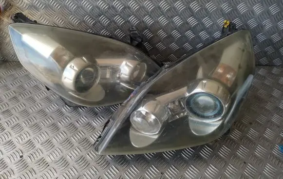 Opel Signum Headlights/headlamps set 89391721 89391722 13170938