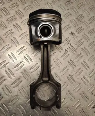Volvo XC60 Piston with connecting rod 81l123