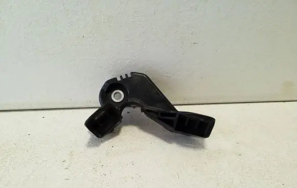Lexus CT 200H Other engine bay part 247340