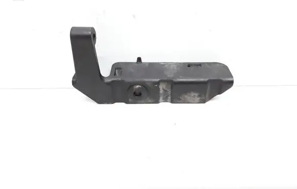 Radiator support slam panel bracket