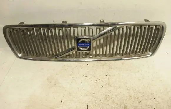Volvo V70 Front grill 9190385