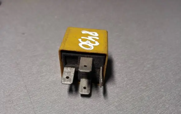 Ford Scorpio Other relay 81AG14N089CA V23134K6X38
