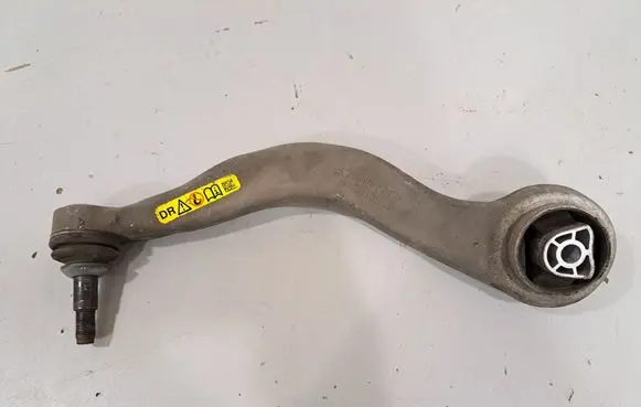Front lower control arm/wishbone
