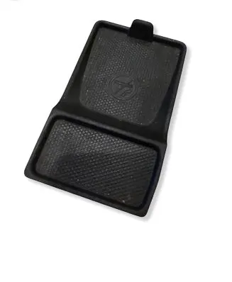 Mercedes-Benz E W213 Panel drawer/shelf pad A2136890100 2136890100