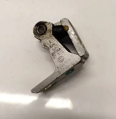 Volkswagen Up Front door upper hinge 7N0831401D