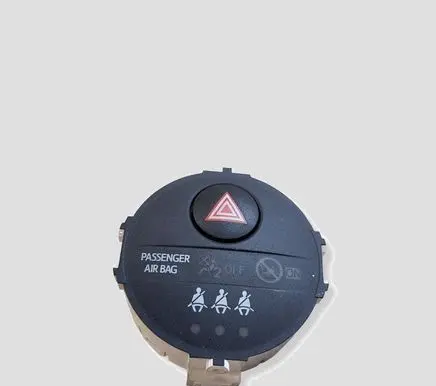 Toyota Yaris Hazard light switch 839500D100