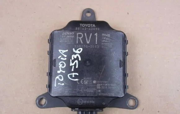 Toyota RAV 4 (XA50) Blind spot module 8816242090