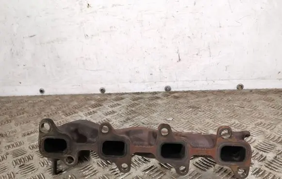 Toyota RAV 4 (XA40) Exhaust manifold 0R010