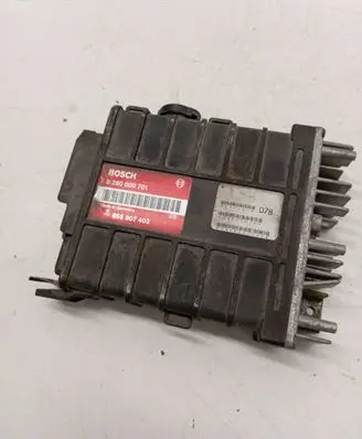 Volkswagen PASSAT B4 Engine control unit/module 855907403 0280000701